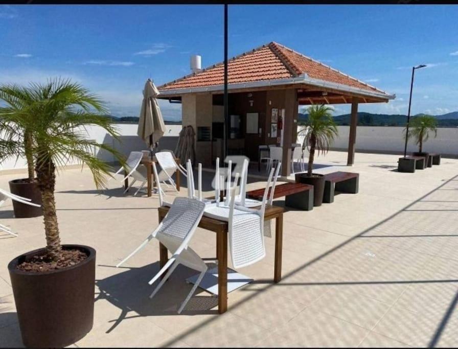 Appartamento Apartamento Praia Balneario Picarras -Beto Carrero Esterno foto